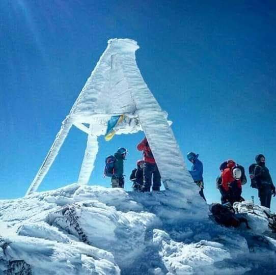 Toubkal summit 