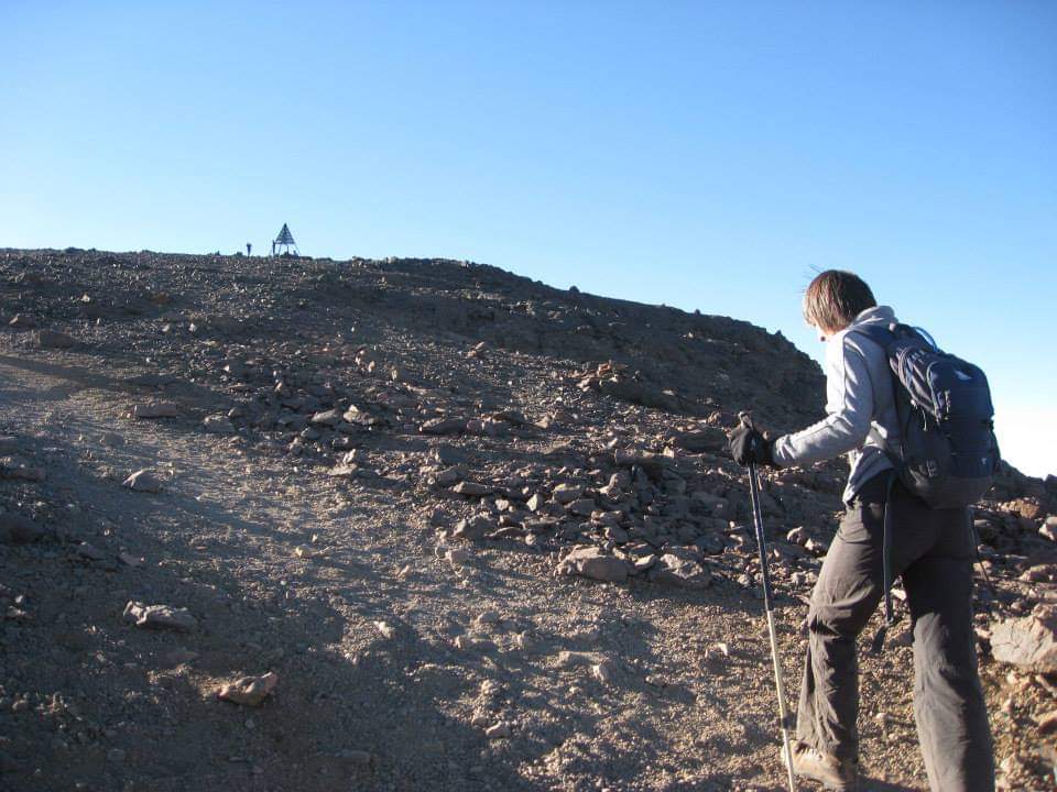 trekking desert